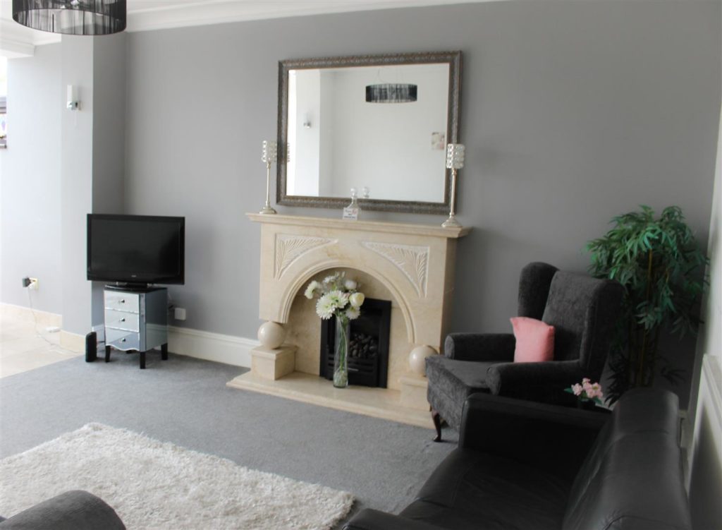 Newport Road, Room 3, Rumney, Cardiff, CF3 4FG